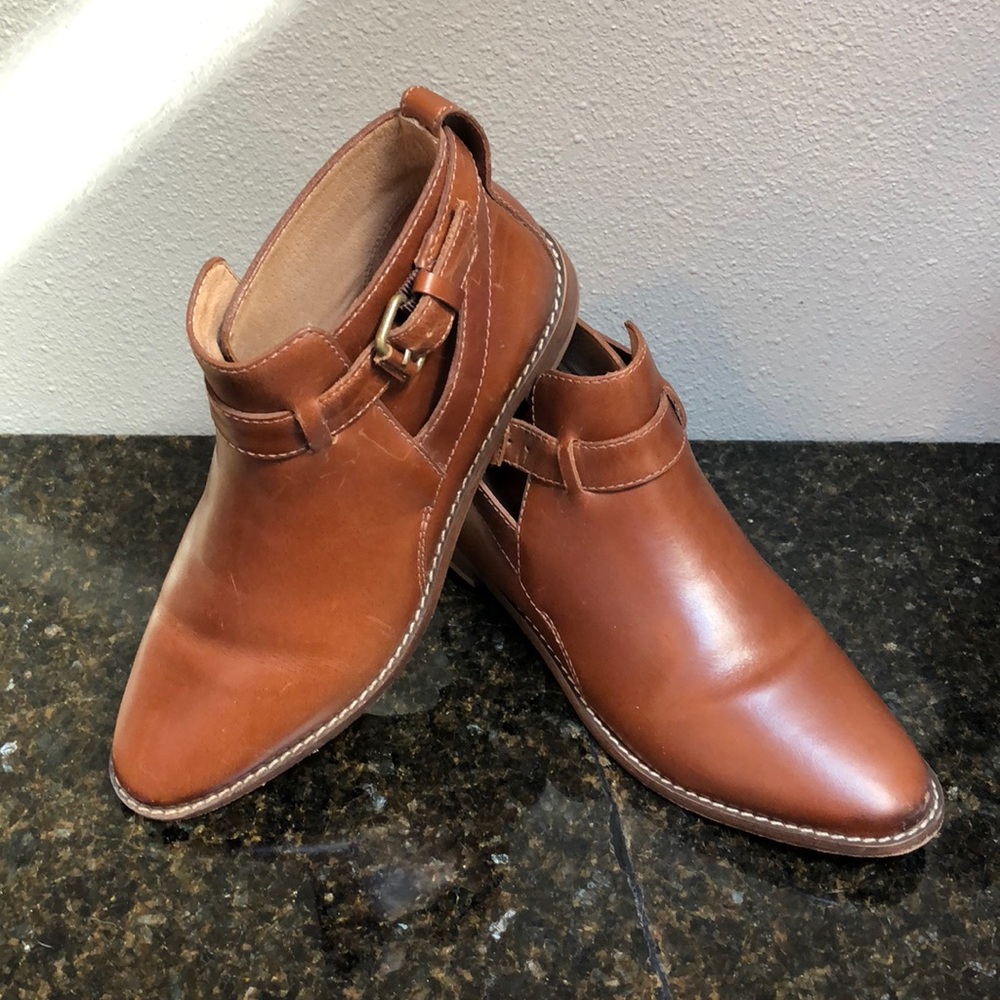 Madewell Buckle Detail Bootie sz. 6.5 saddle brown